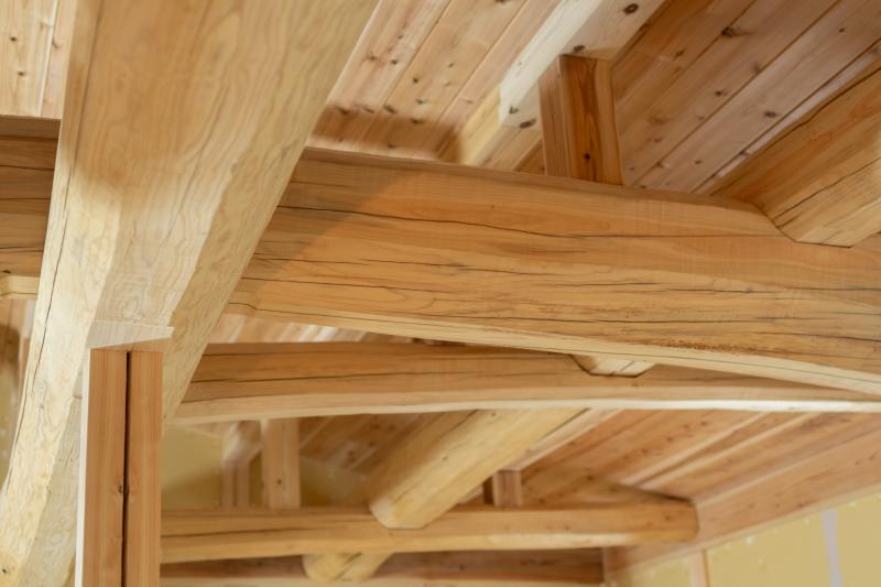 Les étapes clés pour réussir l'extension de votre maison en bois